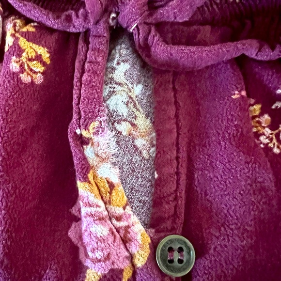 Darling off the Shoulder Blouse - Picture 7 of 8